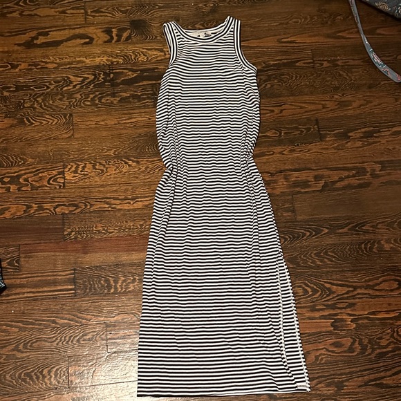 Striped Brown and White Sleeveless Dress - Picture 1 of 4